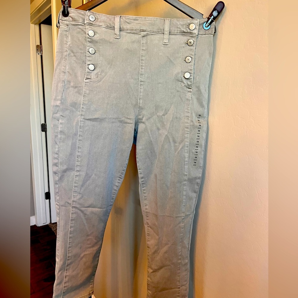 American Eagle Super High Rise Jegging